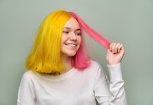 Jak dbać o koloryzowane włosy, aby długo zachowały intensywność?